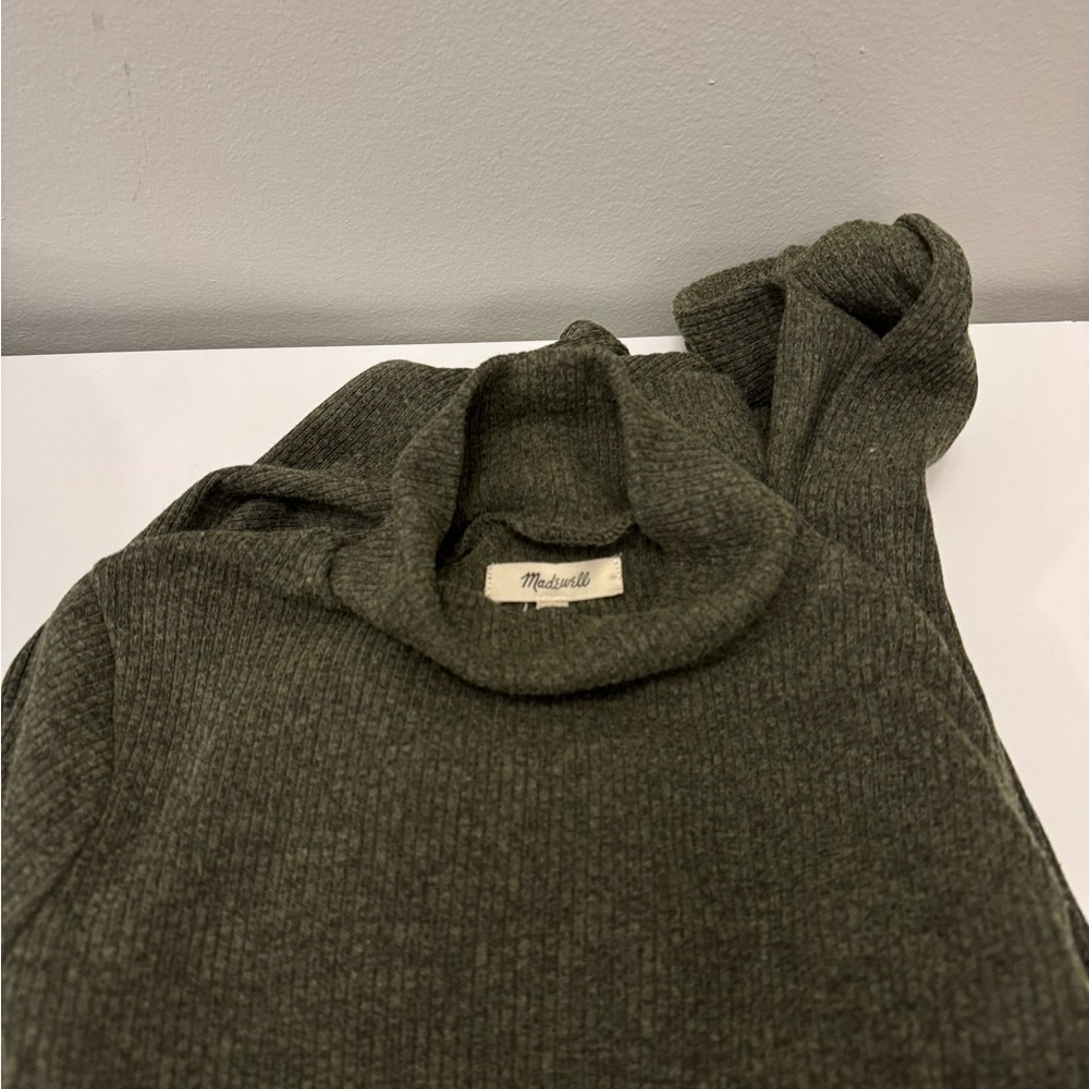 Madewell Forest Green Bubble-Sleeve Swing Turtleneck Sweater/Tee - Picture 6 of 7